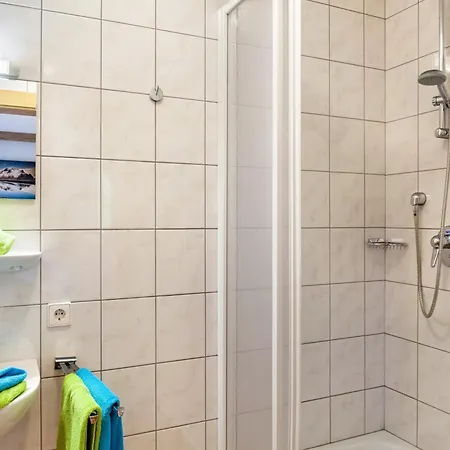 Apartment Haus Unterrain