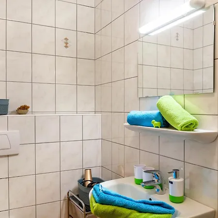 Apartment Haus Unterrain *